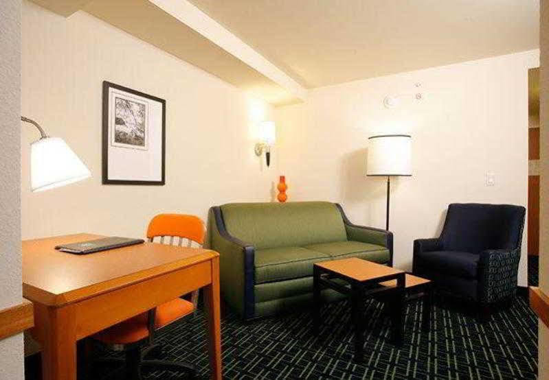 Fairfield By Marriott Inn & Suites Melbourne West/Palm Bay מראה חיצוני תמונה